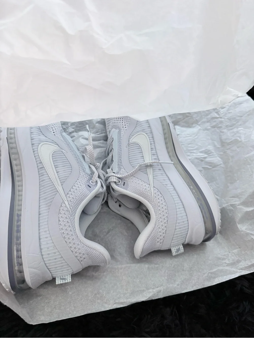 Nike women running
